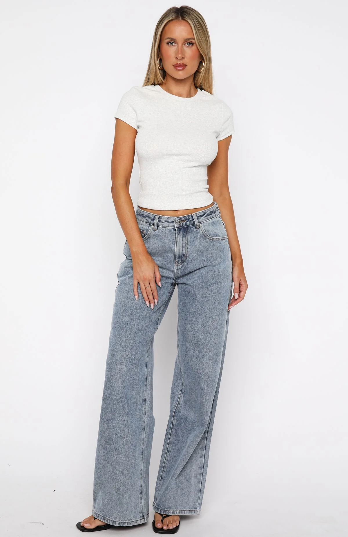 Bring The Drama Mid Rise Wide Leg Jeans Mid Blue - Image 3