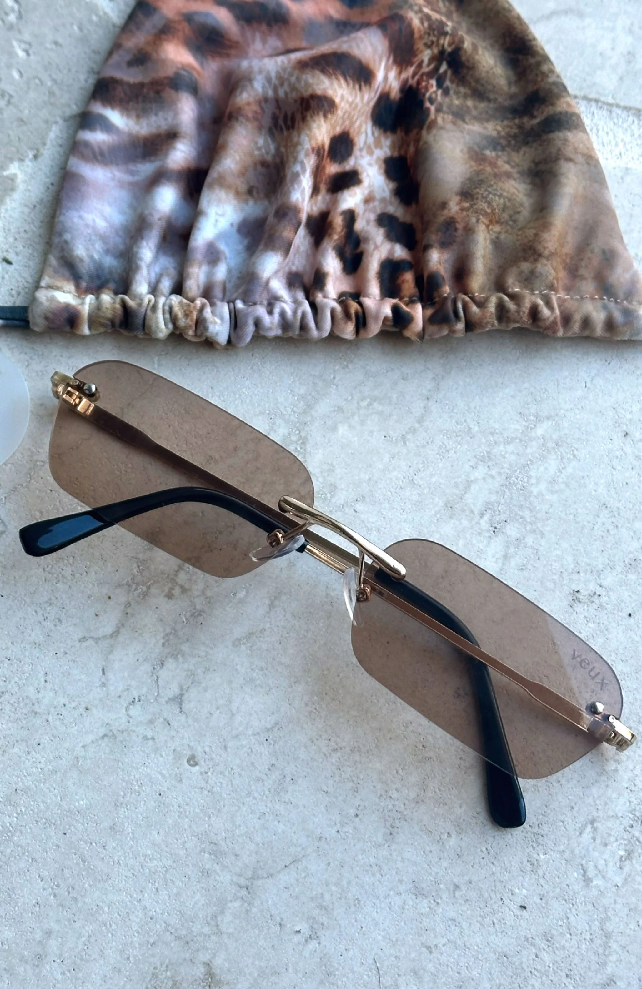 Chris Sunglasses Gold - Image 2