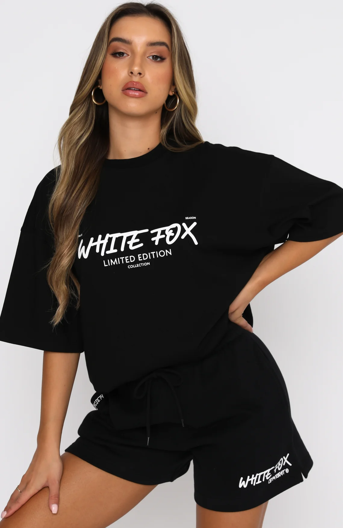 Step Back Oversized Tee Black - Image 4